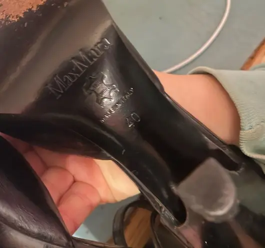 Max Mara  LEATHER HEELS