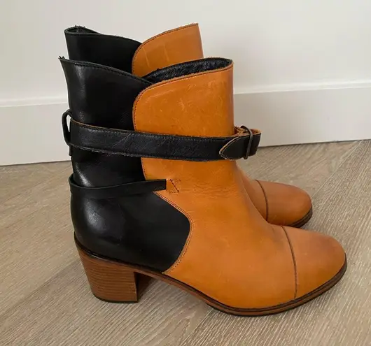 Wolverine Samantha Pleet Tan & Black 1000 Mile Bonny Leather Ankle Boots Sz 9.5
