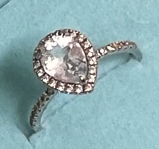 10K W/Gold Quartz Teardrop Halo Ring Gold