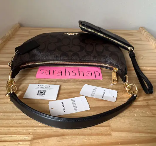 Coach Purse And Wristlet Set