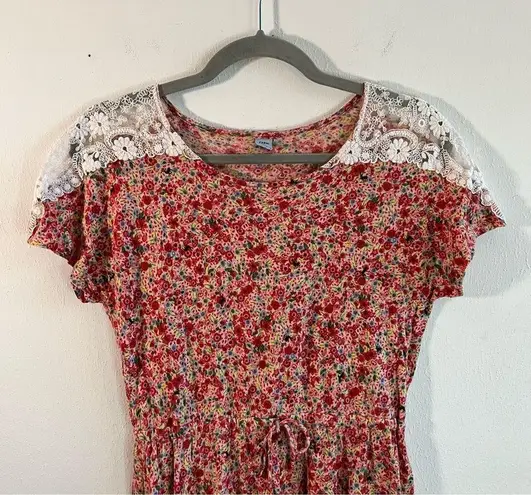 Farm Rio Top Ditsy Floral & Lace Babydoll Tie Waist Tee Sz P (S) GUC w/ Llamas!