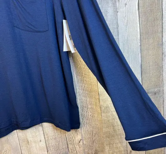 Stars Above Small Navy Blue Long Sleeve Crewneck Sleep Top with A Pocket