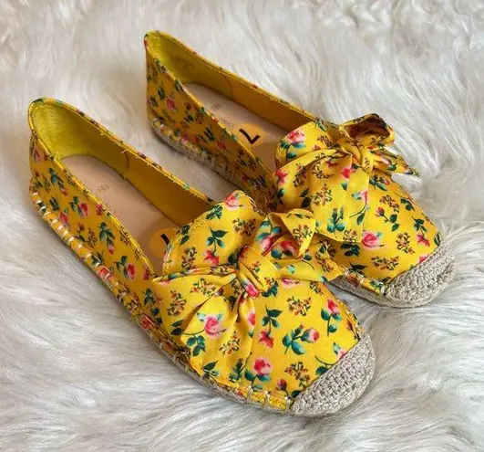 Bandolino Floral Espadrille Shoes with Bow size 7.5M NWOT Yellow Pink Summer
