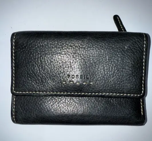 Fossil Black  Wallet Leather Stitching Snap Closure Tri Fold Passport Size K - Image 1