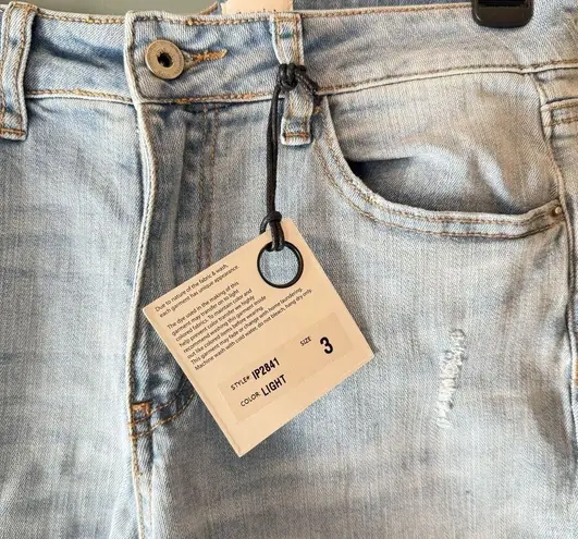 Special A Light Wash Distressed Denim Jeans