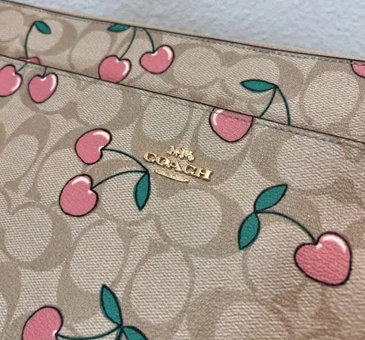 Coach  Laptop Sleeve In Signature Canvas With Heart Cherry Print cf158