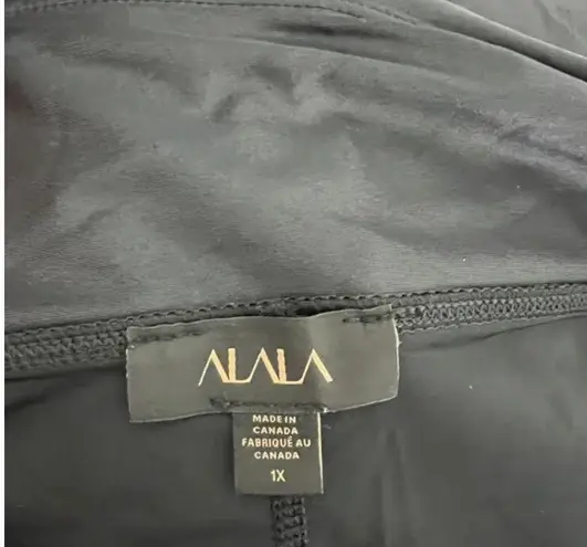 Alala Black Gold Glitter Metallic Sparkle Shine AthletIc Work Out Crop Leggings