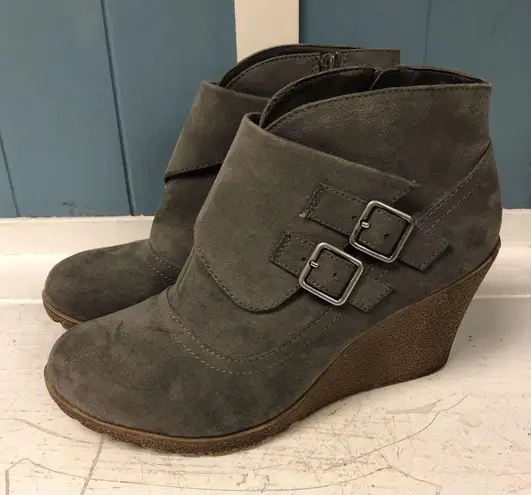 Metaphor Gray Suede Platform Wedge Ankle Boots Women’s Size 8.5