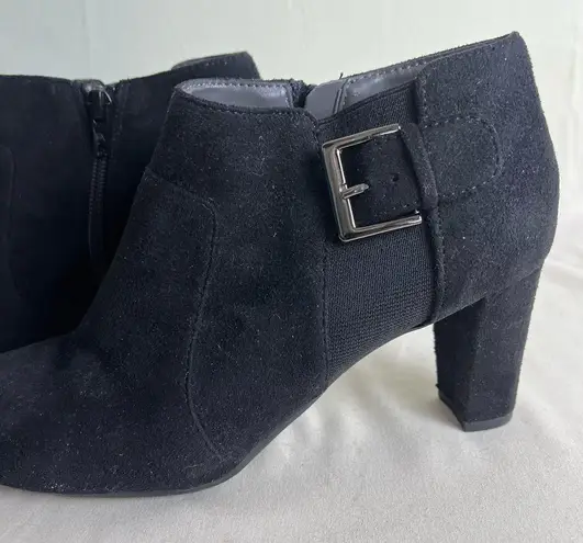 Aerosoles  Heeled Ankle Boots Booties Buckle Comfort Fit Black Suede 6.5