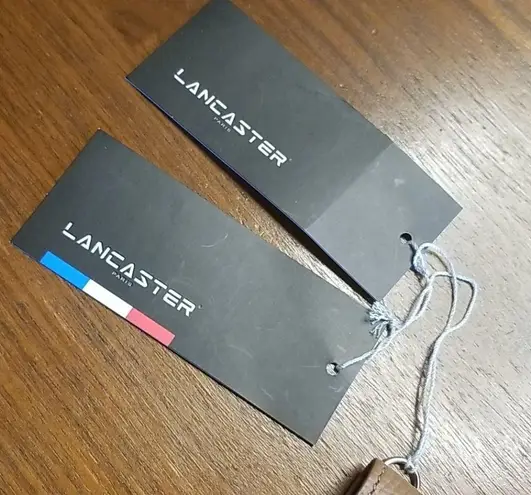 đź’•LANCASTER PARISđź’• Leather Envelope Clutch Xbody