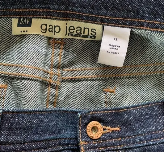 Gap COPY -  Jean Skirt. Dark Denim Wash.