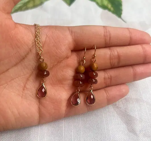 Garnet Jewelry Set, Strawberry Quartz Necklace, Nature Wood Bead Casual Set Red
