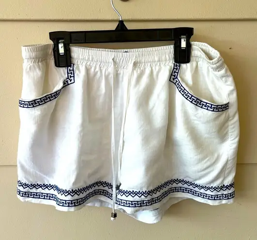 White and Blue Embroidered Women's Linen Blend Shorts Women SzMedium Size M