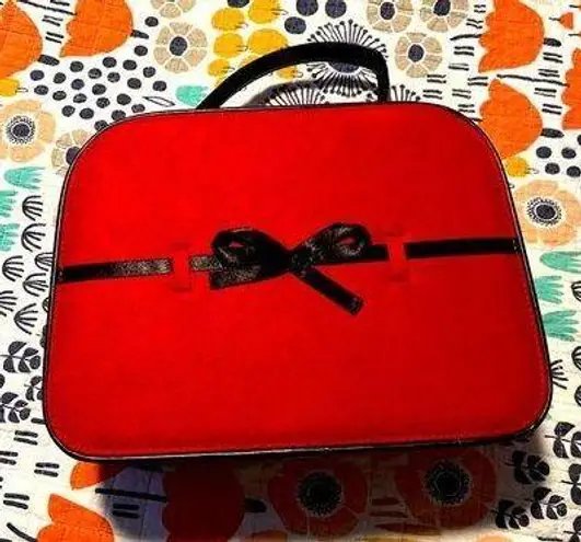 Frederick's of Hollywood Frederick’s of Hollywood Vintage Red Velvet Cosmetic Case - Rare & Elegant