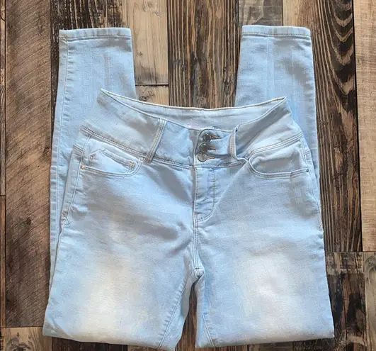 Ymi  skinny jeans size 9 - Image 3