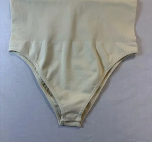 Shapewear Bodysuit Sleeveless Cream Women’s size large