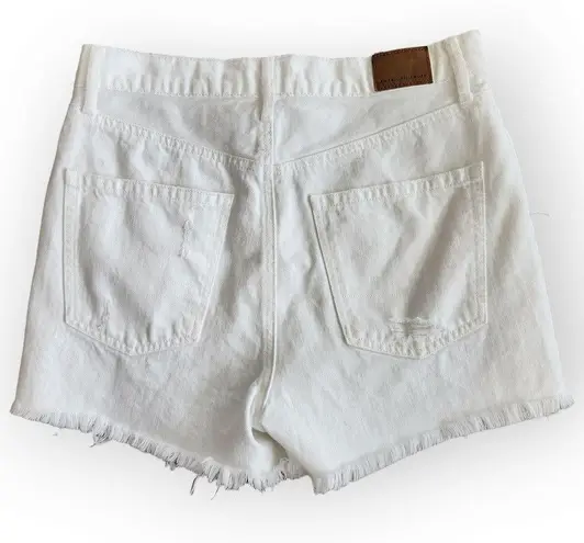 American Eagle  White Ripped Distressed High Waisted 90s Boyfriend Jean Shorts 8