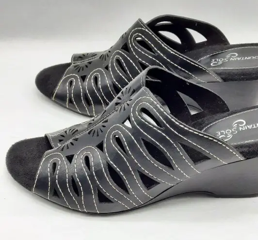 Mountain Sole Shoes Womens Size 8 Black Slip On Heeled Sandals Wedge Heel