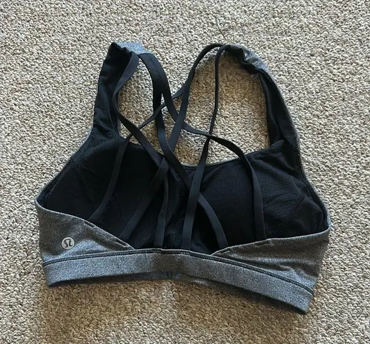 Lululemon  sports bra