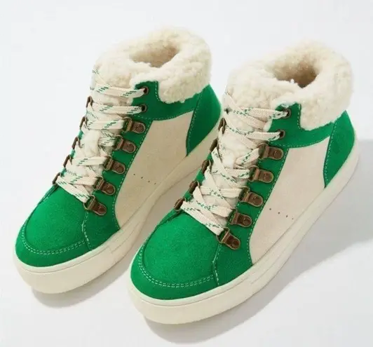 American Eagle Outfitters Sneakers