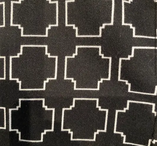 Amanda & Chelsea Black and White Pants