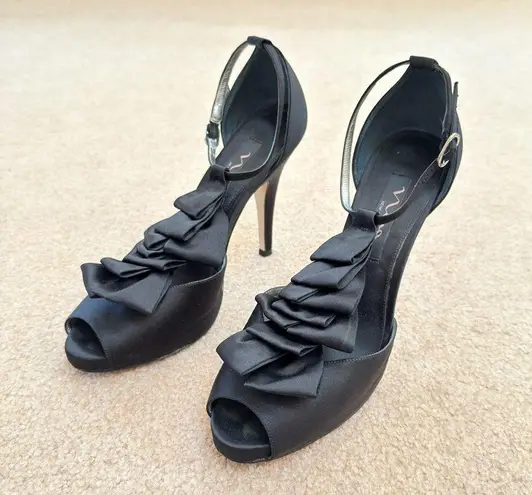Nina Elga Black Satin Ruffle Platform Peep-Toe Stiletto Heels 7