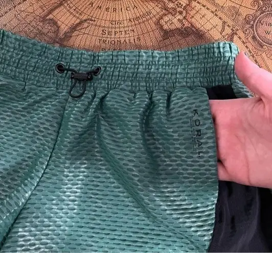 Koral Womens Duffle Green Power Shiny Netz Activewear Athleisure Gym Shorts sz S