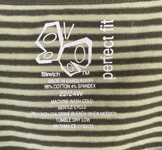 Fashion Bug women’s 22/24W light and dark green striped short sleeves shirt top