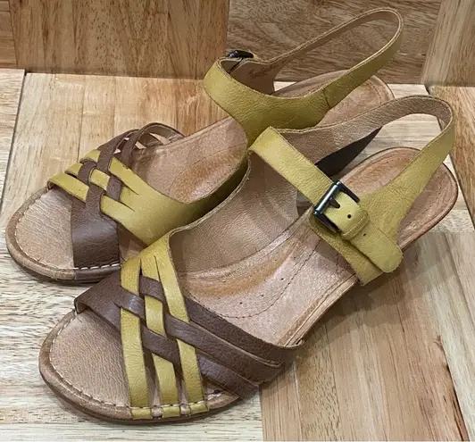 NAYA “Fausta” Yellow Woven Leather Ankle Strap Wedge Heeled Sandal Size 9