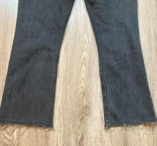 BDG  HR Crop Kick Jeans Size 27