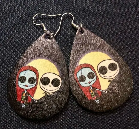NWT Nightmare Before Christmas Earrings Jack Skellington & Sally Halloween Black