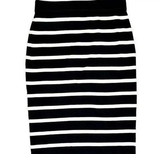 New York & Co. Stripped Knee Length Pencil Skirt Medium