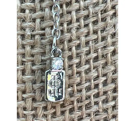 JLO Jennifer Lopez Bar Pendant Necklace Silver Tone Rope Chain Rhinestones Adj