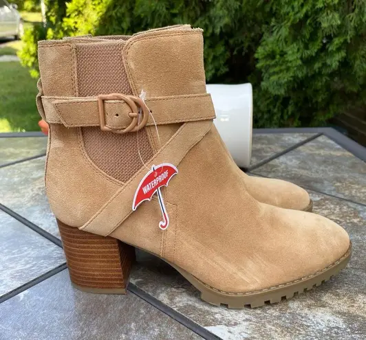 Blondo Tan Suede Tamzin Waterproof Heeled Ankle Bootie neubuck leather