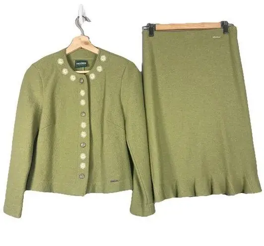 Geiger Wool 2 Piece Green Embroidered Floral Vintage Skirt Jacket Set Size 34