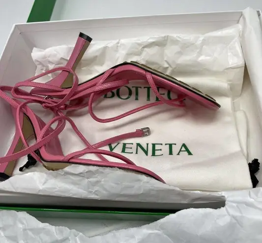 Bottega Veneta  930$ The Line Pink Milkshake Square Toe Heel Strap Sandal Leather