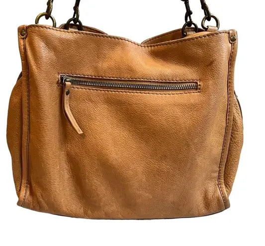 ENTRY American Leather Lenox Triple Satchel