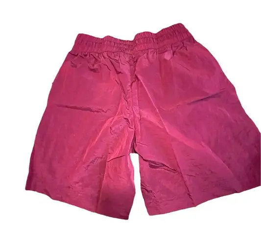 Old Navy NWT  High-Waisted Dark Pink Bermuda Shorts Size Small