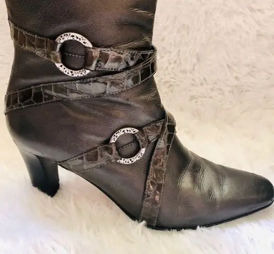 Brighton  Heeled Boots 7.5 Risque Leather Mid-Calf Alligator Pewter Silver