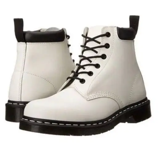 Dr. Martens  939 6-Eye Padded Collar Boot Lace Up High Top White Size 8