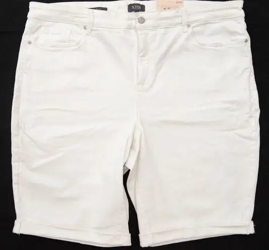 NYDJ NWT  Plus Size‎ Briella Roll Cuff Short In Optic White Size 20