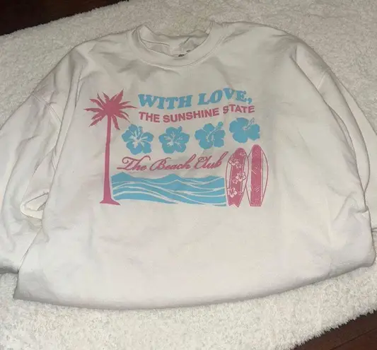 Beach Club crewneck