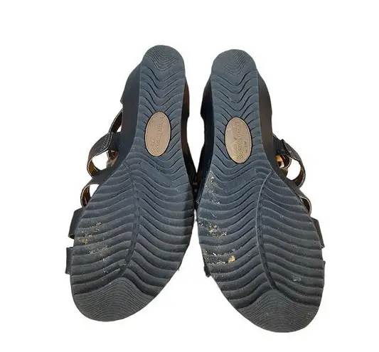 Born concept Born Dark Brown Leather Woven Crisscross Sandals Women Sz 8