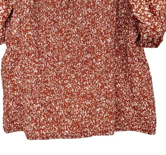Zenobia Rust All Over Smocked Floral Print Top size 2X NWT Short Puff Sleeves