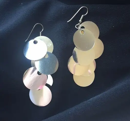 Sparkly dangle earrings!! Silver