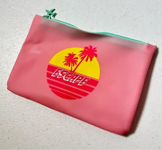 Ipsy Pink “Escape” Makeup Bag