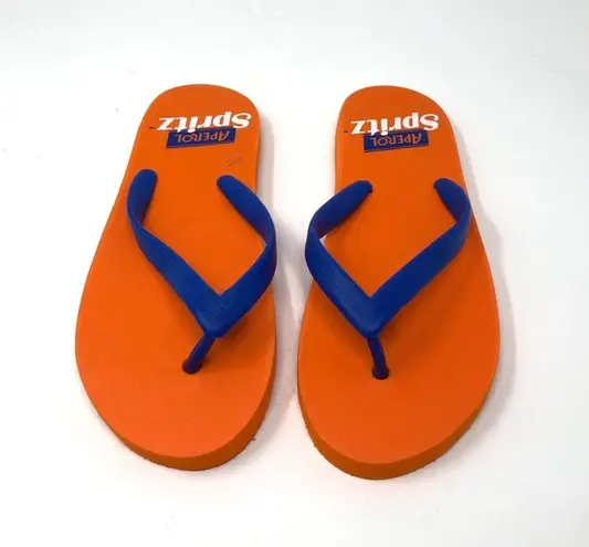 🆕 never worn flip flops Size undefined