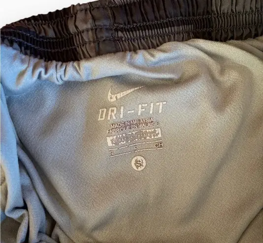 Nike  Dri-Fit Size S