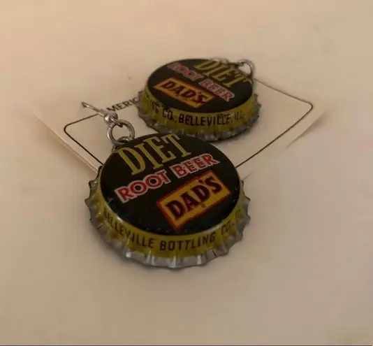 Nwt Vintage DADS Diet RootBeer BottleCap Earrings