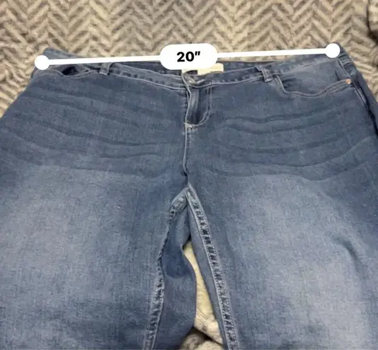 1946 Denim Curvy Cropped Jeans 18W (40" Waist) Blue